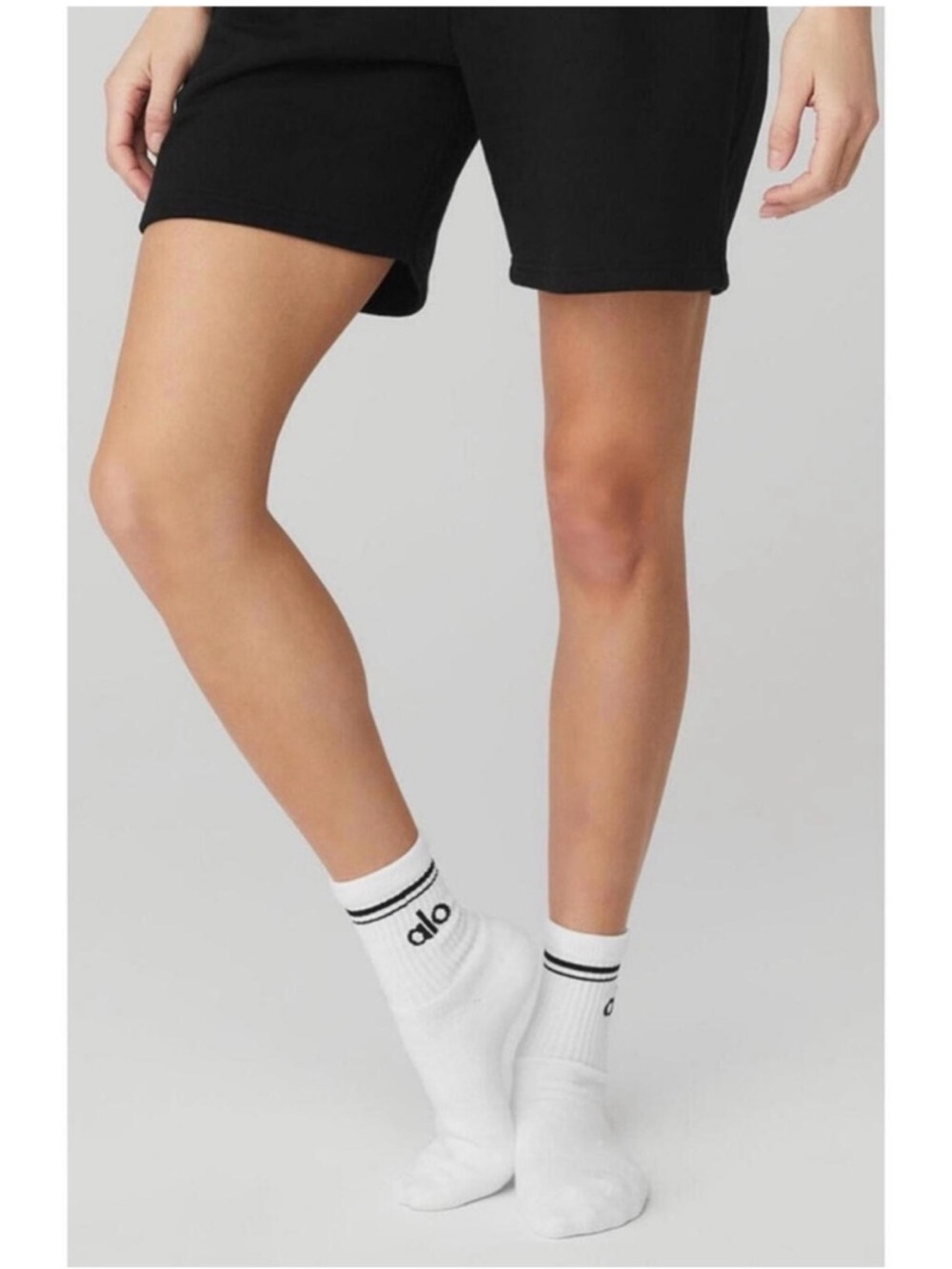 NWT Alo Half Crew Socks (40-46) - Picture 2 of 3